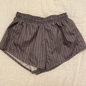 Oiselle distance shorts
